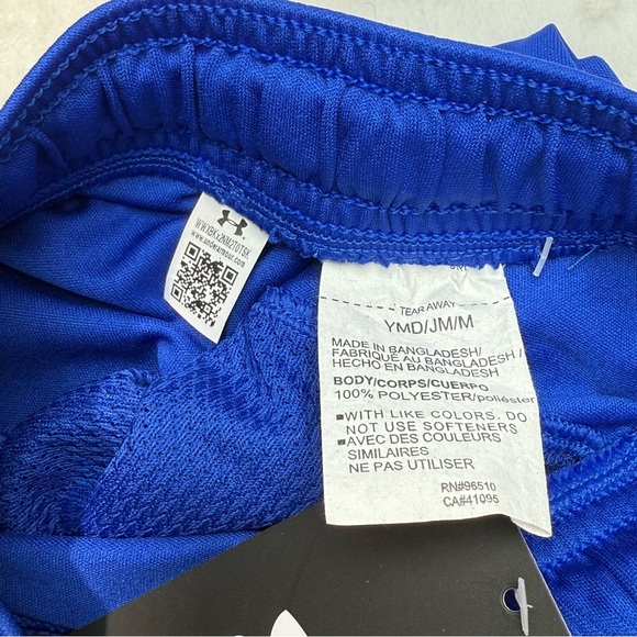 NWT Under Armour Boys’ Vibrant Blue Sports Shorts with Pockets - Picture 7 of 9